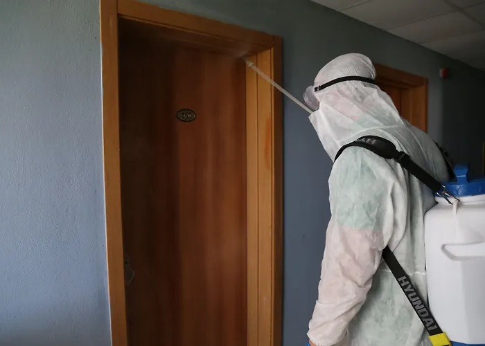 Monna Roza Beach Resort Hotel